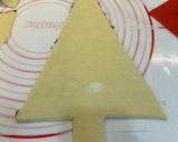 Hình bước làm 2 của món Bánh Cây Thông Noel Nutella