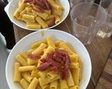 Foto del passaggio 4 della ricetta “Carbonara” di salame in pentola “atomica” in barca