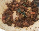 Foto langkah ke 8 dari resep Tumis kerang ijo bumbu rendang pedas.