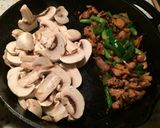 Foto del paso 6 de la receta: Pollo con vegetales al coco y curry
