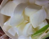 Hình bước làm 1 của món Ếch chiên nước mắm