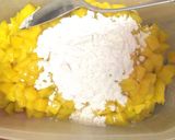 Foto del paso 2 de la receta: Salsa de Mango para Postres