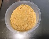 Une image de l'étape 2 de Feuilletés apéritifs saucisses sauce moutarde et mimolette.