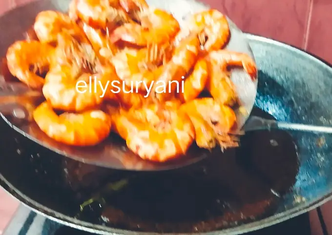 Langkah-langkah untuk membuat Cara bikin Udang Kecap RM.Sophia Wannabe Ala Rumah Kami
