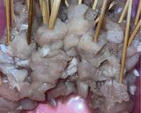 Foto langkah ke 2 dari resep Sate Ayam Taichan Satset 🍡.