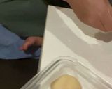 Hình bước làm 6 của món Mochi nhân kem xoài siêu dễ!