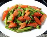 Hình bước làm 3 của món Đậu ve xào cà chua