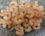 Foto del paso 3 de la receta: Dumplings de camarones con salsa tibia de naranja