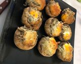 Foto del paso 5 de la receta: Champiñón relleno de gula del norte y huevo de codorniz