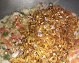 ম্যাগি ওমলেট(maggi omelette recipe in Bengali) রেসিপির ধাপ 3 ছবি