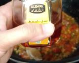 A picture of step 4 of Slurry meatballs with garlic fried spaghetti.