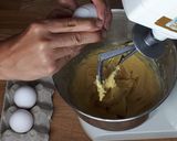 Foto del passaggio 7 della ricetta Finger babà di Igino Massari