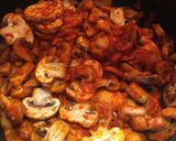 Gombapaprikás tésztával recept fázis 1 fotója