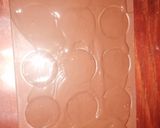 Foto del paso 5 de la receta: Bombones de chocolate relleno de zarzamoras en vinadas