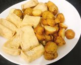 Foto langkah ke 1 dari resep Telur Tahu Kentang Balado.