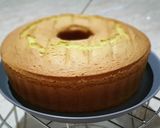 Foto langkah ke 9 dari resep Bolu pandan.