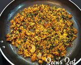 A picture of step 3 of Paneer Methi Bhurji.