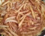 Foto del paso 2 de la receta: Tortilla de papas 🥔 con papas al disco 😋