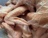 Gambar langkah 1 resipi Ayam Goreng Gula Melaka.