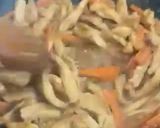 A picture of step 5 of Easy Hoisin Chicken Noodles.
