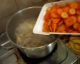 Foto langkah ke 4 dari resep Sop Ceker.... (1).
