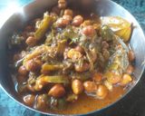 प्याज साग और काले चने की घुघनी (Hare Pyaz and Kala Chana Ghughni) रेसिपी चरण 2 फोटो