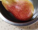 A picture of step 1 of Sweet and Spicy Pear Chutney.