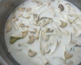 รูปขั้นตอนการทำที่ 2 ของ ต้มข่าไก่