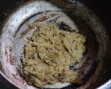 A picture of step 2 of Chicken curry.