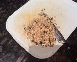 A picture of step 1 of Shan Kleesh salad.