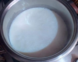 Foto del paso 2 de la receta: Flan instantáneo de vainilla, canela y fideos de chocolate