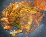รูปขั้นตอนการทำที่ 8 ของ หมูผัดซอสเกาหลี (제육볶음 แจยุกบ๊กกึม)