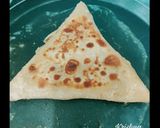 A picture of step 12 of Veg Mughlai Paratha with lacha pyaz and Dahi.