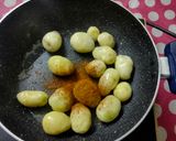 লাসুনি আলু (Lasooni aloo recipe in bengali) রেসিপির ধাপ 3 ছবি