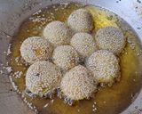 Foto langkah ke 6 dari resep 379. Onde Onde Wijen.