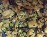 A picture of step 1 of Cabbage Potli.