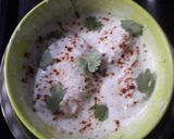 A picture of step 6 of Dahi Vada.