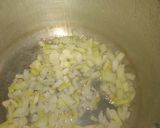 Foto del paso 2 de la receta: Bolitas de queso y cebolla diferentes