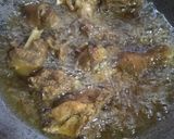 Foto langkah ke 5 dari resep Ayam goreng lengkuas.