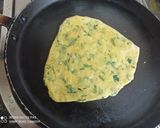 A picture of step 6 of Moringa Palak Thepla.