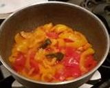 Φωτογραφία βήματος 2 της συνταγής Stir Fried Peppers ή αλλιώς πεπερονάτα α λα Ιταλικά