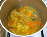 Foto del paso 8 de la receta: Cuartos traseros de pollo con puerros, zanahorias al azafrán