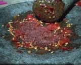 Foto langkah ke 6 dari resep Terong Bakar Sambal Tomat.