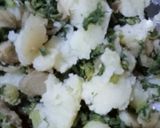 A picture of step 1 of Radish leaves sabji.