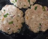 A picture of step 2 of Chapli kabab.