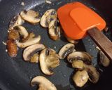 Foto langkah ke 5 dari resep Caisim cah jamur.