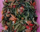 Foto langkah ke 4 dari resep Tumis kangkung saos tiram.