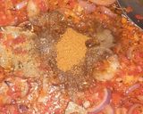 A picture of step 5 of Cinnamon fried pasta with cabbage fish sauce.