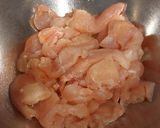 Une image de l'étape 1 de Poulet aux oignons.