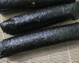 Foto langkah ke 5 dari resep Sushi Homemade.